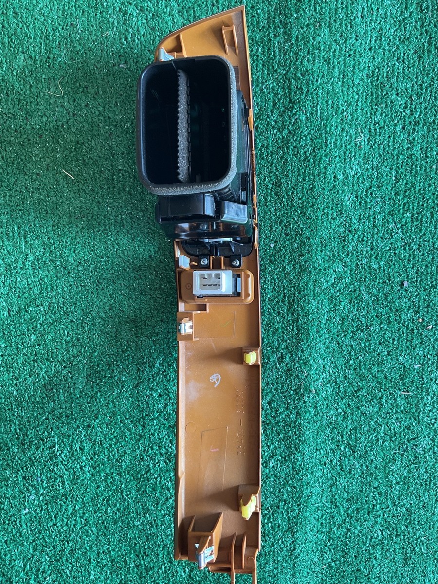 2003-2009 Lexus GX470 Passenger Side Center Air Vent GENUINE OEM