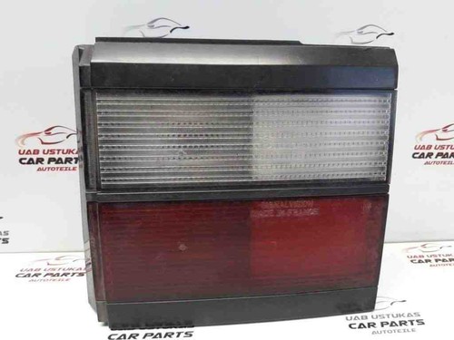 VW PASSAT B7 ALLTRACK 365 Heckklappenleuchte rechts 333945108 2.80 31386702