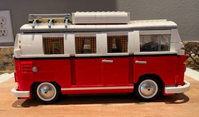 LEGO CREATOR: Volkswagen T1 Camper Van (10220)
