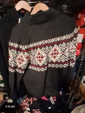 mens izod sweater large