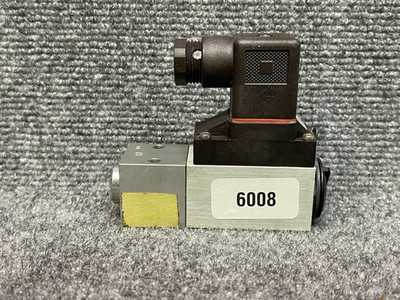 Danfoss MBC5100 Pressure Control Switch 061B100566 OEM 3641-1DB04