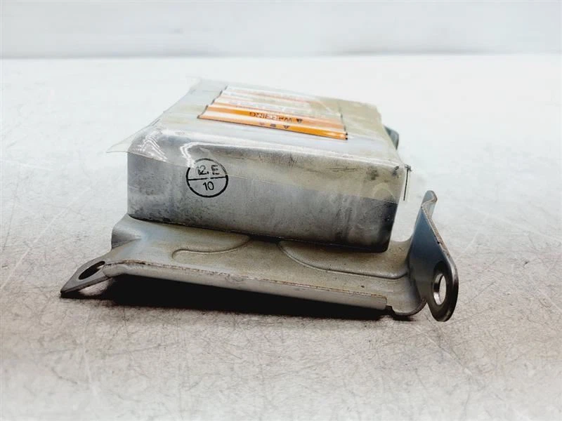 Módulo de control de diagnóstico Subaru Forester 2004 2005 98221SA080 Foto 4 de 4