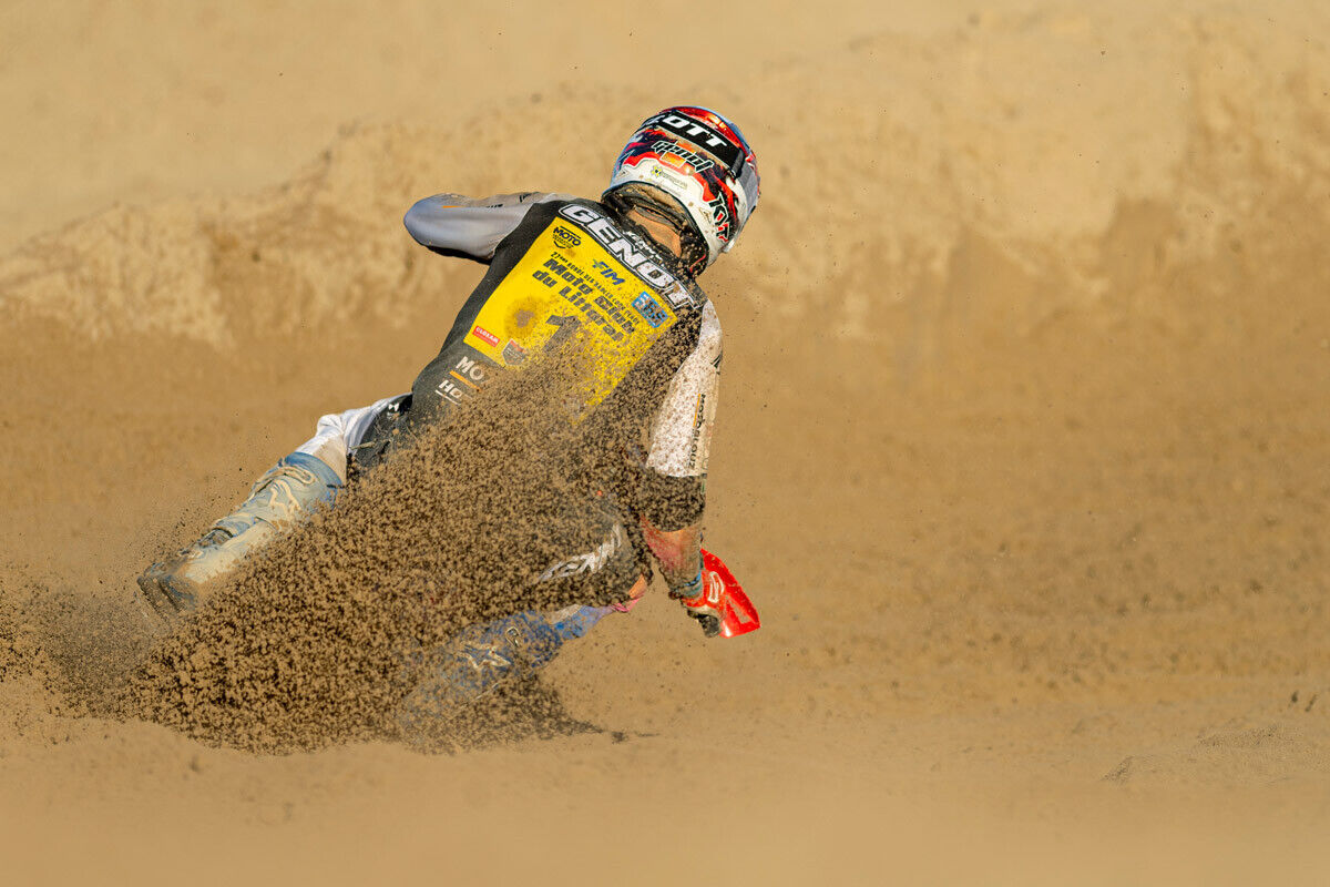 Foto 8 di 9