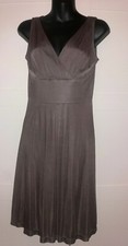 Ann Taylor Label Gray 100% Rayon Dress xs. All occasions. Compare Retail $129
