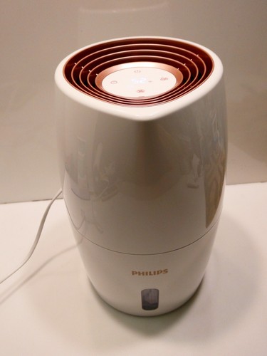 Philips HU2716-70 Series 2000 Air Humidifier and Purifier With Nanocloud Tech - Picture 2 of 5