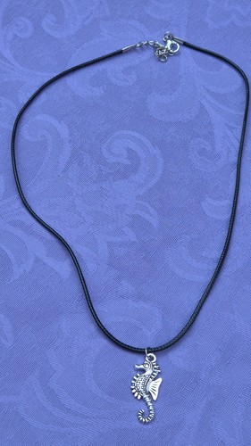 Seahorse necklace on a 45cm (18") black cord necklace with lobster clasp - Picture 2 of 3