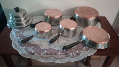 Vtg 1801 Revere Ware 9pcs Copper Bottom Pots 1qt, 1.5qt,2qt, 4.5qt, 9in skillet