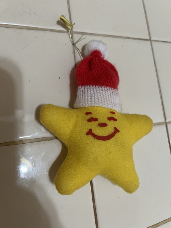 Carl’s Jr. Happy Star 90’s Christmas Ornament 