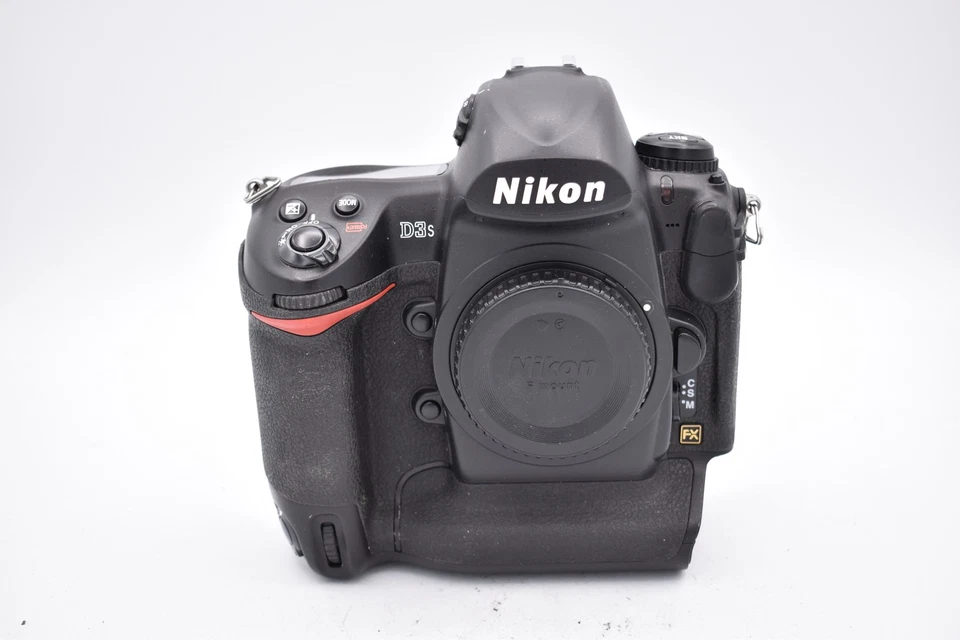 Cuerpo de cámara Nikon D3S DSLR {12,1 MP} con batería y cargador Foto 2 de 4