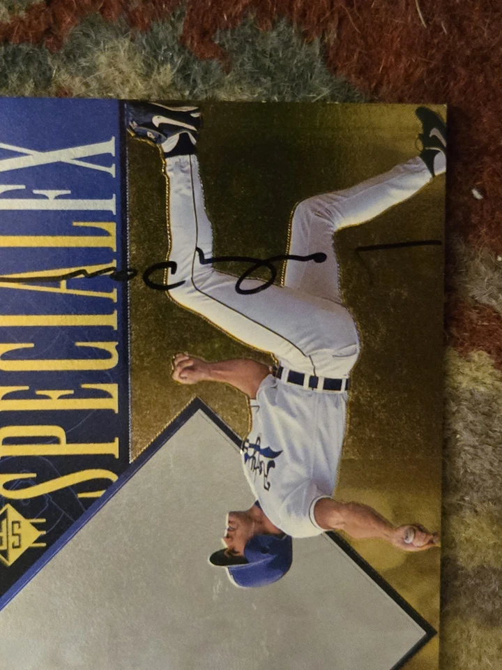 1996 SP Holoview Special FX Johnny Damon #22 Die-Cut cartão assinado Royals Red Sox - Imagem 2 de 4