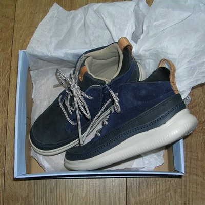 Clarks Neu Jungen Freizeit Reißverschluss Leder Stiefeletten Schuhe Cloud Air UK 10 F EUR 28