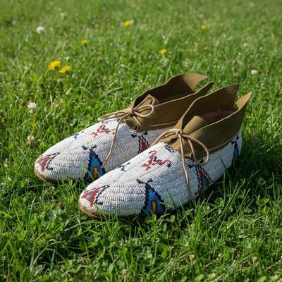 Native American Style Beaded Powwow Moccasins Multicolor Figure Design MC621