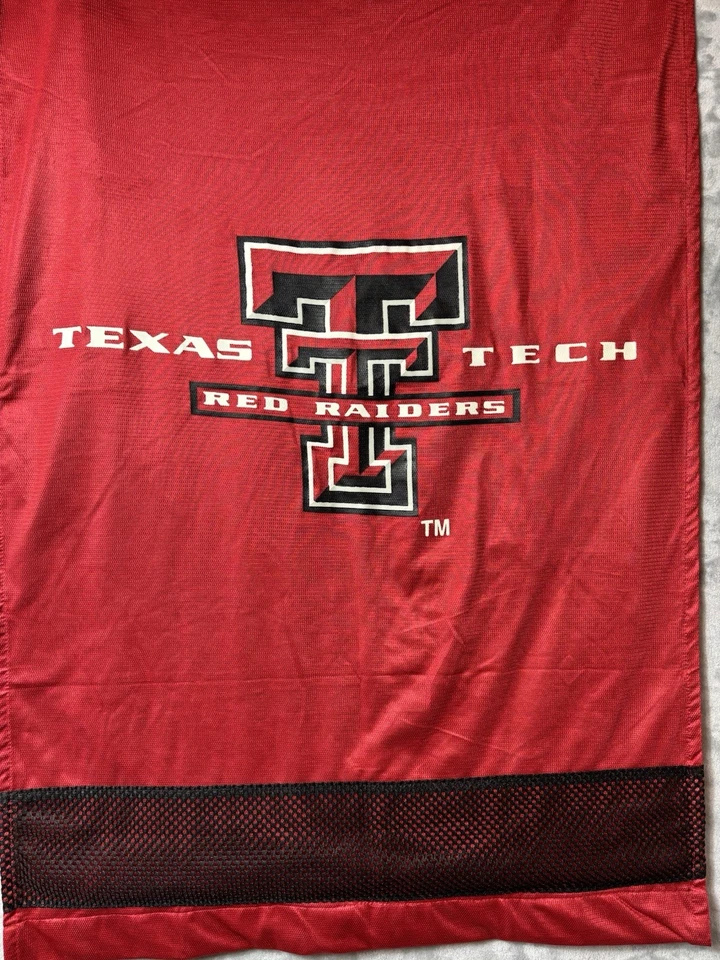 Texas Tech College Bandera Red Raiders 28x44 Rojo Y Negro Fútbol Hecho en EE. UU. Foto 3 de 4