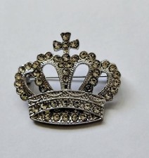 Crown Brooch Lapel Pin Elegant Fashion Men Women Jackets Shirts Hats Gift New