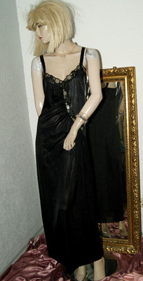 Negligee Nachtkleid SINNLICH schwarz SIMONE glatt gleitend  ITALY Gr. S