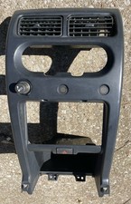 2002-2004 Nissan Xterra Frontier Radio Climate Control Bezel Trim Black Oem 2002-2004 Nissan Xterra Frontier Radio Climate Control Bezel Trim Black Oem