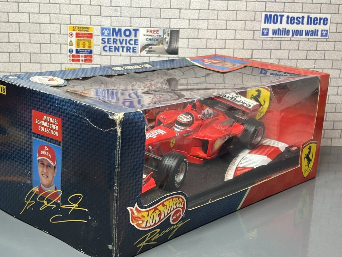 1:18 HOT WHEELS F1 Formula 1 FERRARI F399 Michael Schumacher 1999