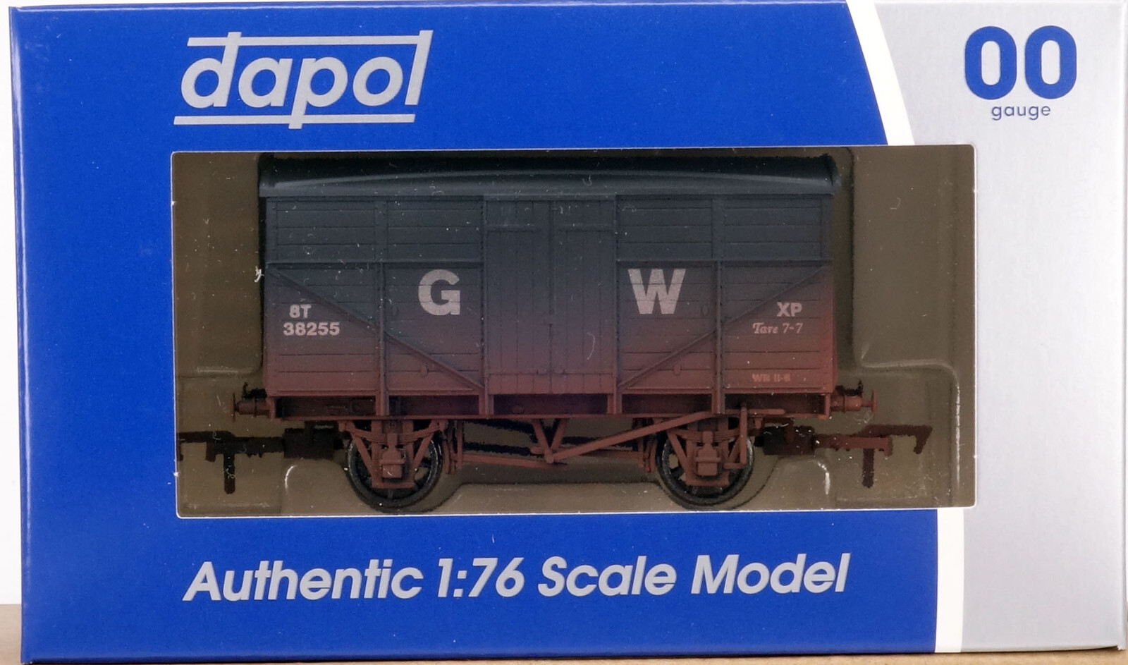 DAPOL 4F-015-018 - 8T Fruit Van - GWR (Weathered) [New]