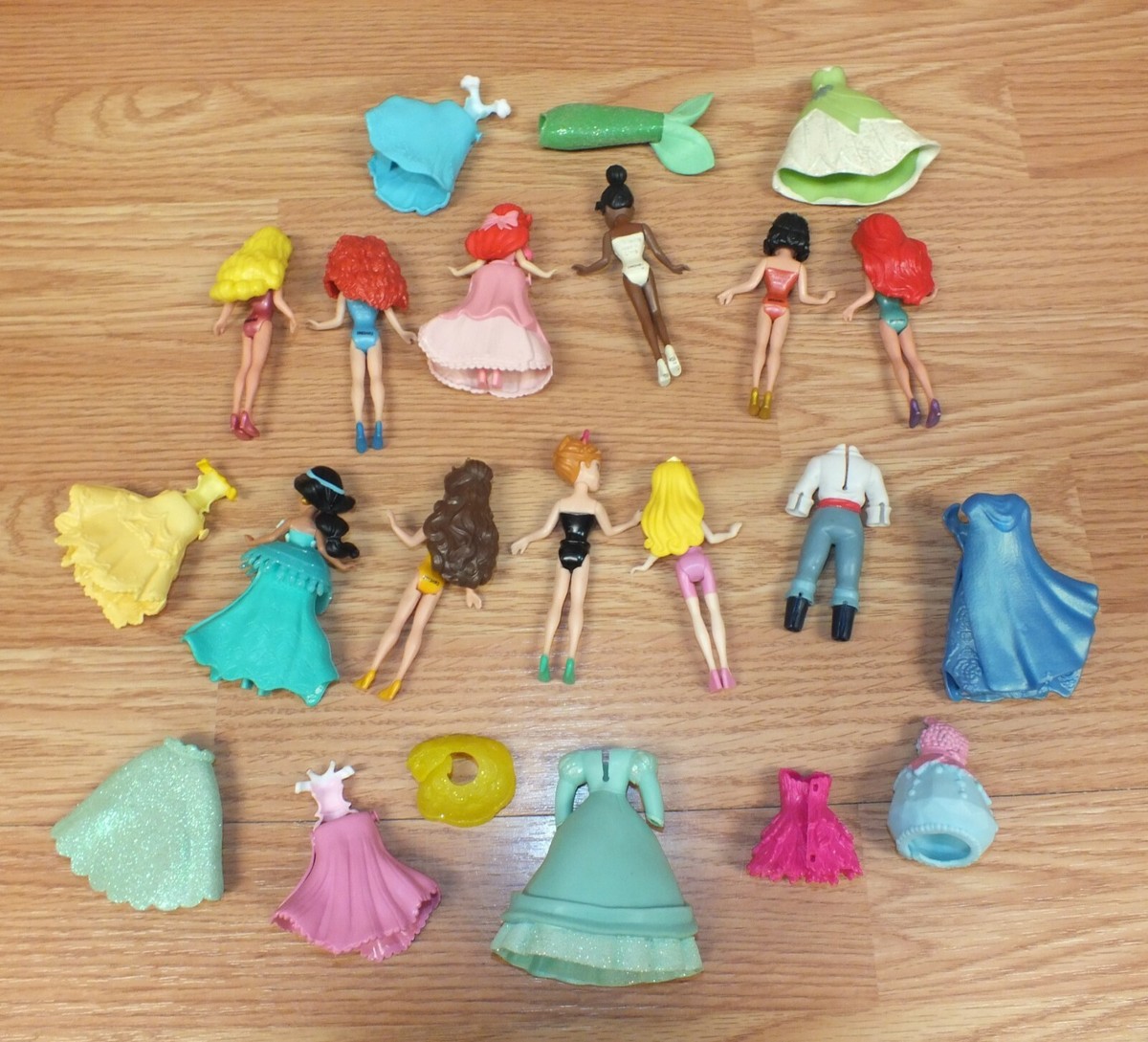 rubber princess dresses Disney Princesses Polly Pocket Style Mini Dolls Lot, Rubber Dress up Clothes (includes Everything Pictured)
