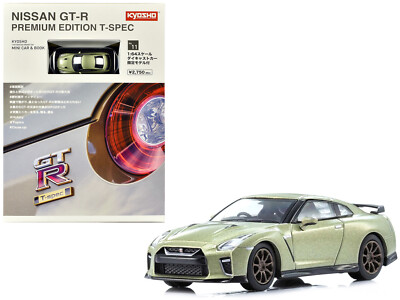 Nissan GT-R Premium T-Spec Jade Green RHD w/ Mini Book 1/64