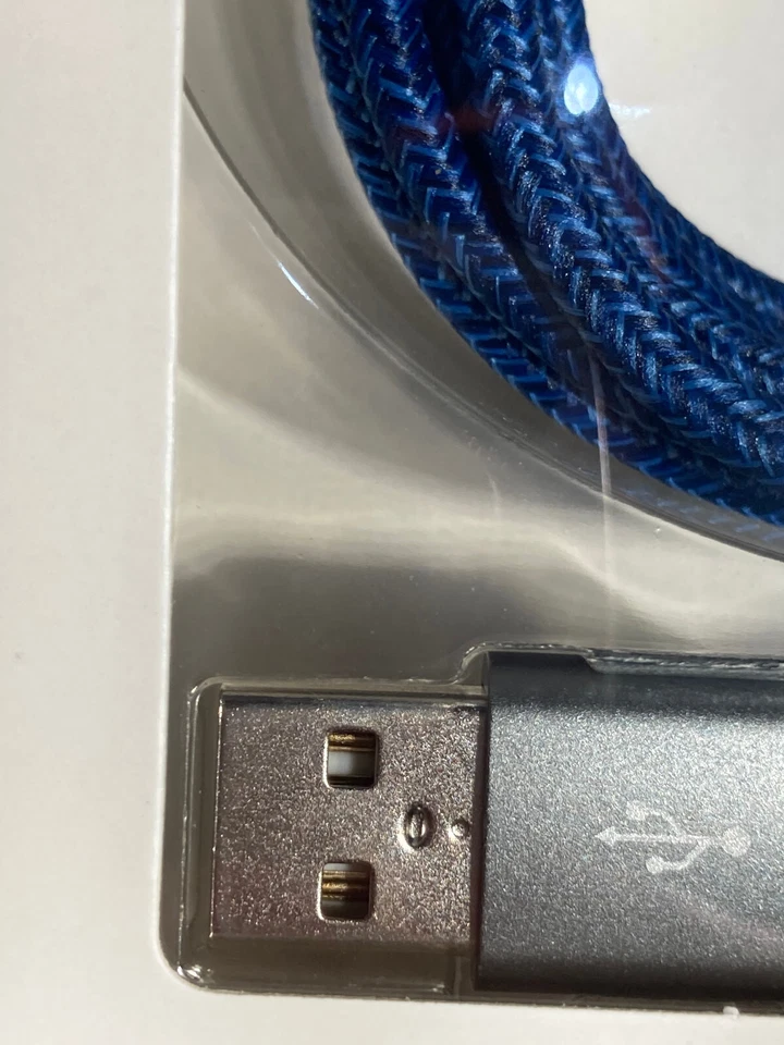 360 USB-A to Lighting Charge & Sync Braided  fiber Cable  8 ft.  Navy Blue - Image 4 of 4