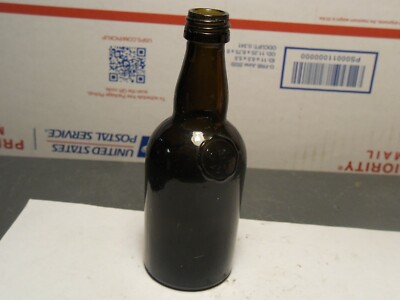 Williams Humbert 1877 Liquor Bottle 