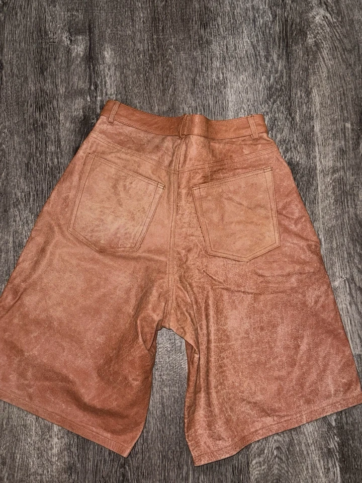 Gv Gallery Shorts - Image 4 of 4