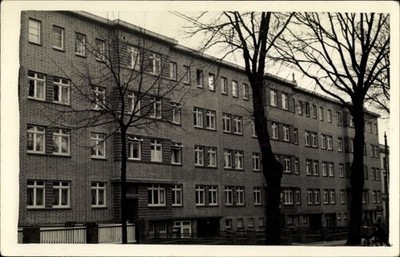 Photo postcard Hanseatic city of Lübeck?, Moislinger Allee 46, Oskar Schmidt,... - 10531820