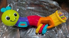 Infantino Worm Caterpillar Twist Baby Sonajero Chirridos Espejo Colorido