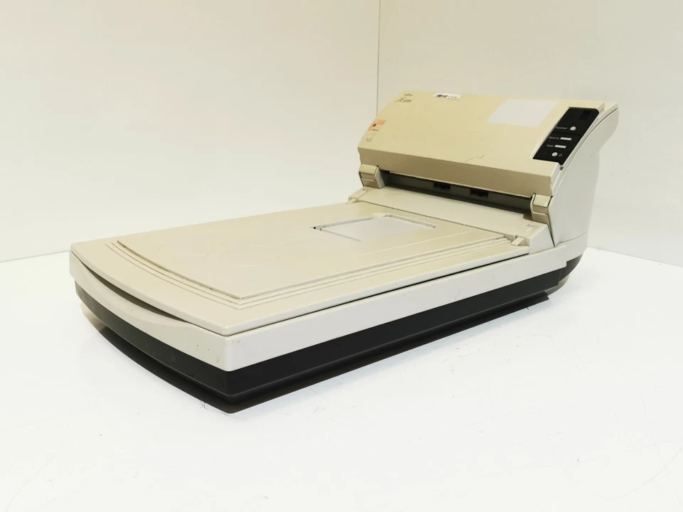 Fujitsu fi-5220C A4 Flatbed Sheetfed Scanner ADF 600dpi USB + Power Supply - Image 2 of 4