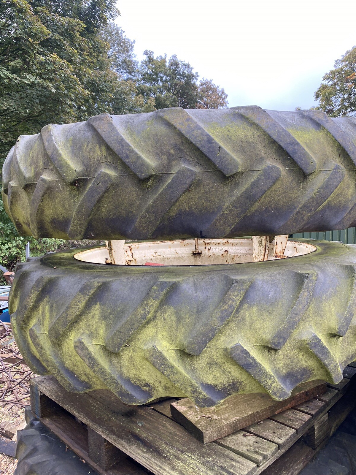 Tractor Tyres 13.6 X 38 With Dual Wheels. eBay