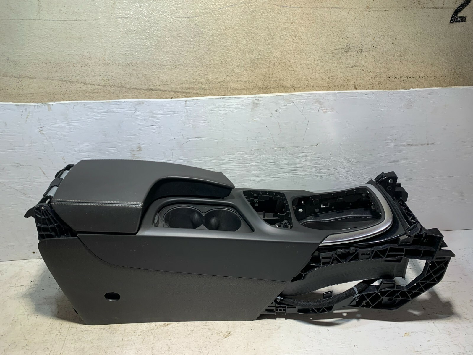 20112017 Buick Regal Center Console Arm Rest Partial Assembly Black