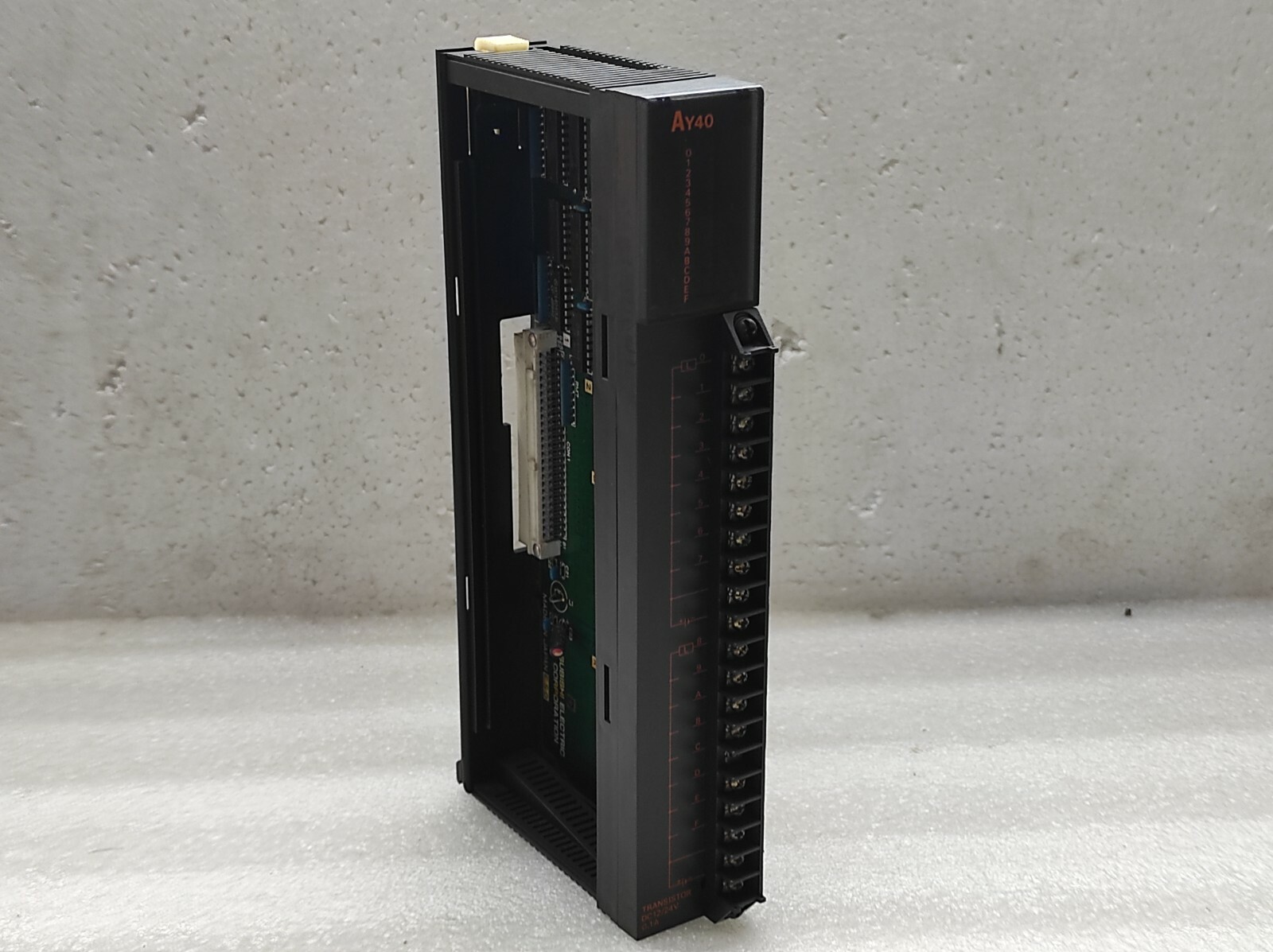 MITSUBISHI MELSEC AY40 PROGRAMMABLE CONTROLLER