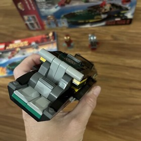 LEGO 76006 Marvel Super Heroes: Iron Man Extremis Sea Port Battle Complete w/Box