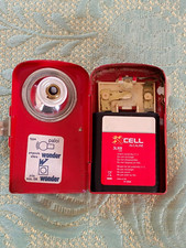 LAMPE DE POCHE WONDER "PALOI" VINTAGE  ARMEE AVEC PILE 4,5V 3LR8 NEUVE