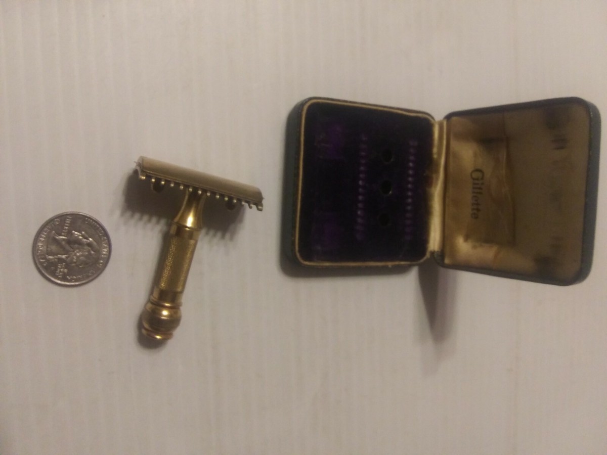 Vintage Gillette Travel Safety Razor Small Gold Tone 2 Inch Handle