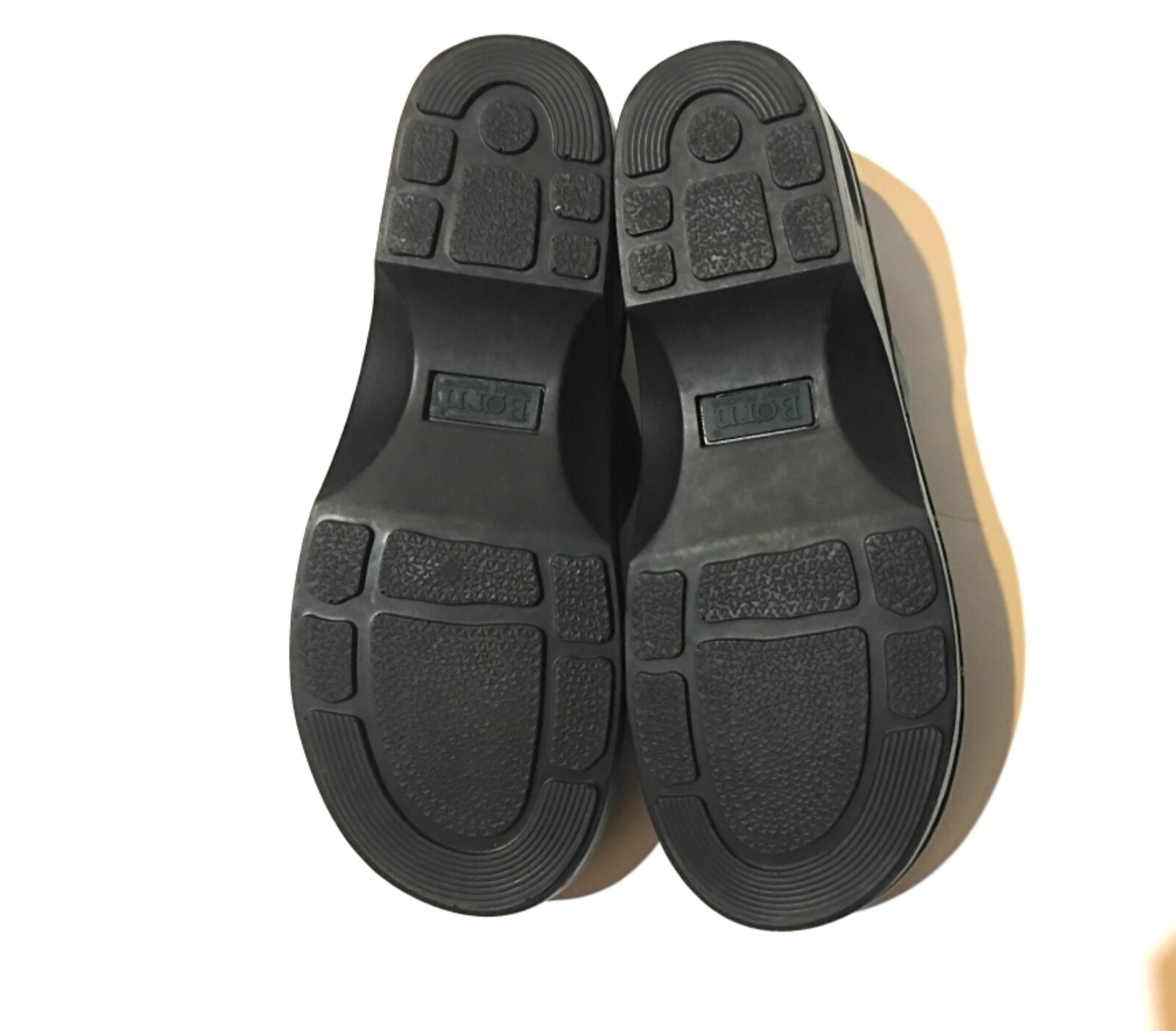 BORN BLACK LEATHER CLOGS LADIES SIZE 8M SLIP-ON COMFORTABLE WORK SHOES