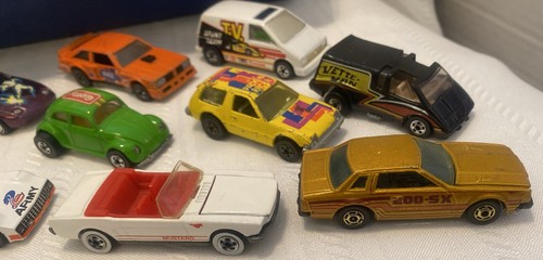 Coffret voiture Tara Toy Corp 24 plein de Hot Wheels vintage A VOIR ! - Photo 7/17