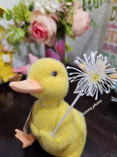 Ostern Frühling Ente hält Pusteblume Harz Figur Tischplatte Dekor 7,5" - Bild 7 von 7