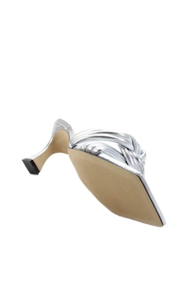 Marc Fisher Mujer Metálico Detalle Anudado Puntera Cuadrada Tacones Plateados Talla 10 Foto 4 de 4