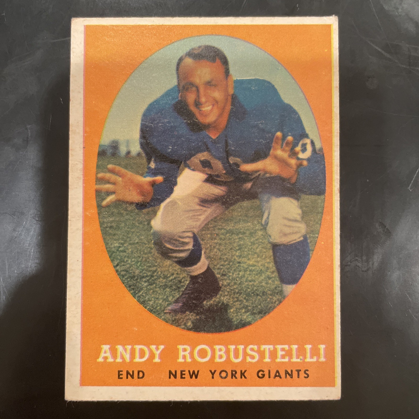 Andy Robustelli #15 (Football Cards 1958 Topps) — is it worth grading?
