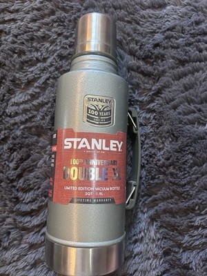 New Stanley Double Thermos XL 100th Anniversary Insulated Bottle 2 Qt 1.9L Green