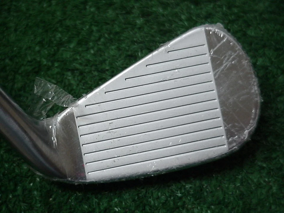 Left Hand New 2023 Titleist T200 Forged 4 Iron Kbs Tour C-Taper 130 X Flex - Image 3 of 4