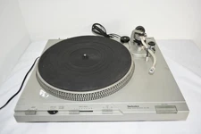 Technics SLD3 Fully Automatic Player