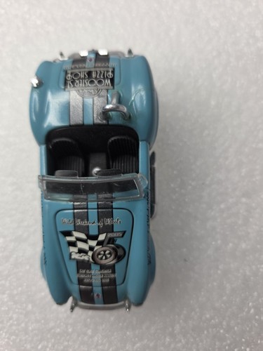 Muscle Machines 1964 Ford Shelby Cobra 427 S/C Teal Diecast 1:64 Scale - Picture 5 of 6
