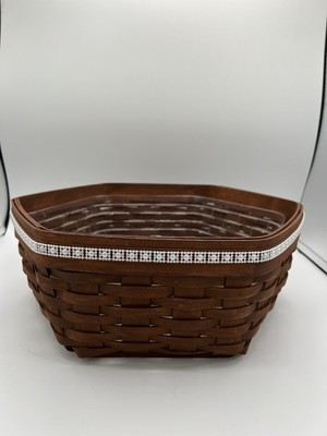 Longaberger 1999 Generations 14  Basket w/Protector - REFURBISHED 