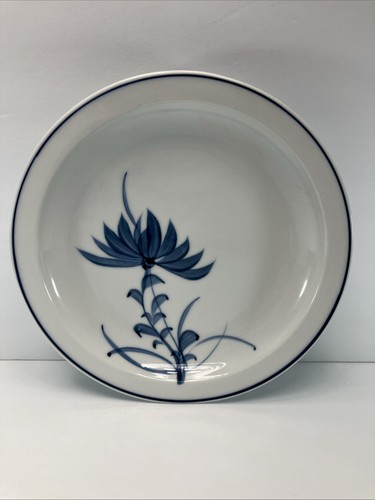 Arita Ware Sometsuke Hand Painted Blue Floral Porcelain 7 1/4” Plates Set Of 4 - Picture 2 of 9