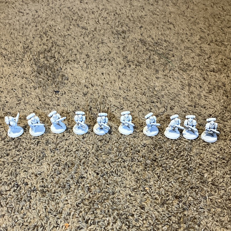 Warhammer 40,000 Intercessiors primed with magnetic bases