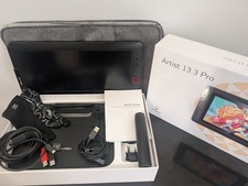 XP-Pen Artist 13.3 Pro Graphics Tablet - Black excellent condition bonus items