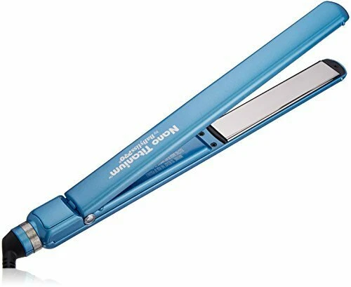Nano clearance titanium straightener